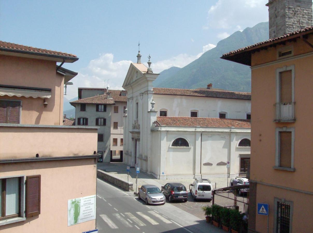 Casa Amalia Apartment Darfo Boario Terme Exterior photo